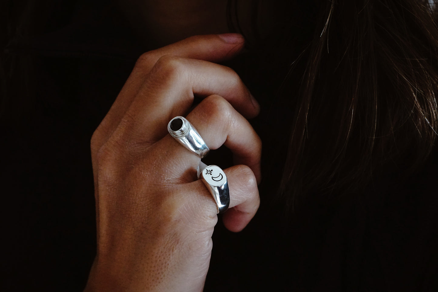 Anillo chevalier onix