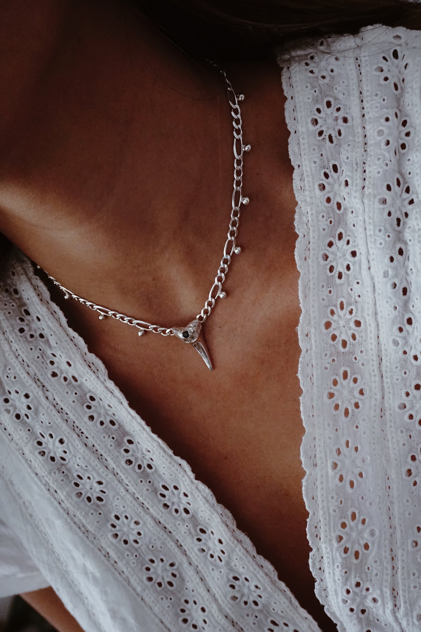 Choker colmillo