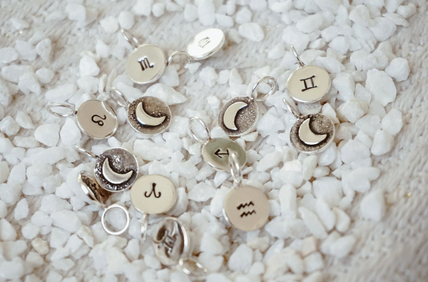 Medalla lunar signos