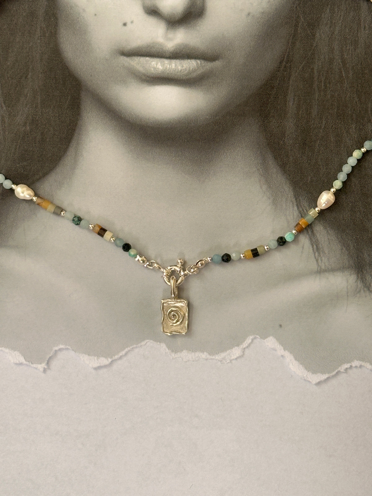 Collar timón